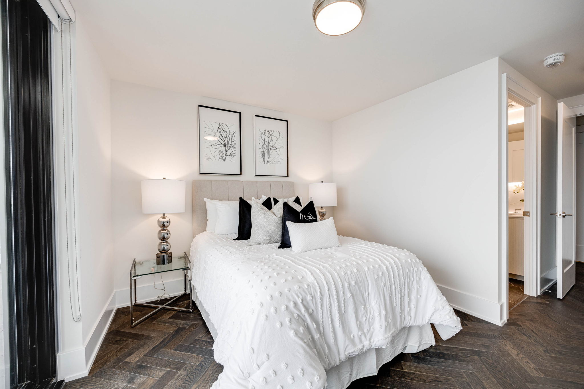 Toronto property showcase — delivered property photograph 27