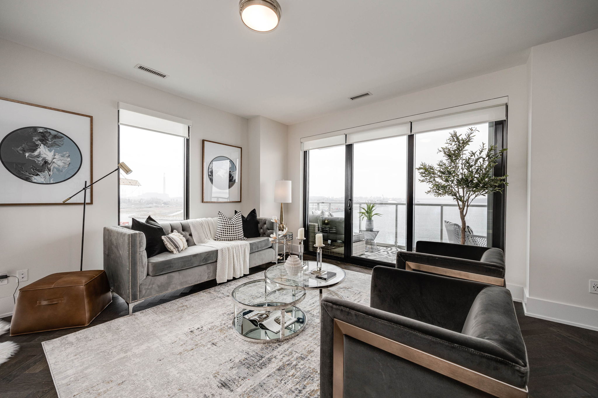 Toronto property showcase — delivered property photograph 9