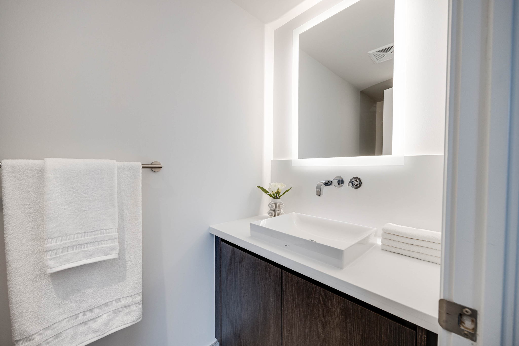 Toronto property showcase — delivered property photograph 41