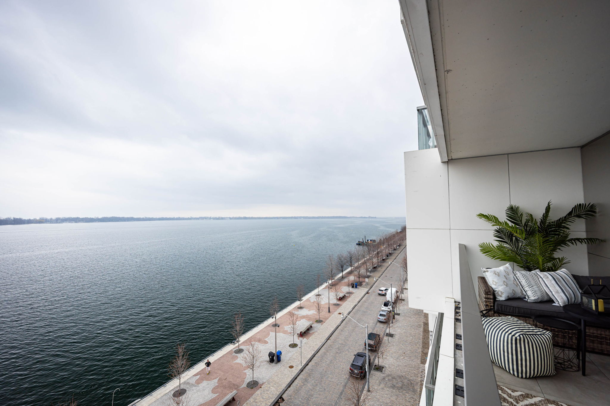Toronto property showcase — delivered property photograph 49