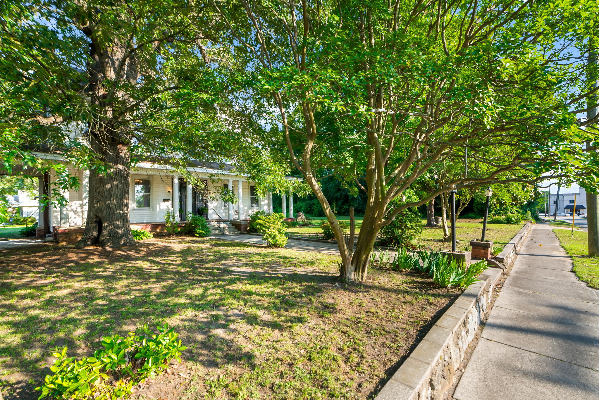 118 N 7th St-9
