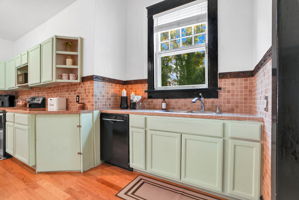 118 N 7th St-61