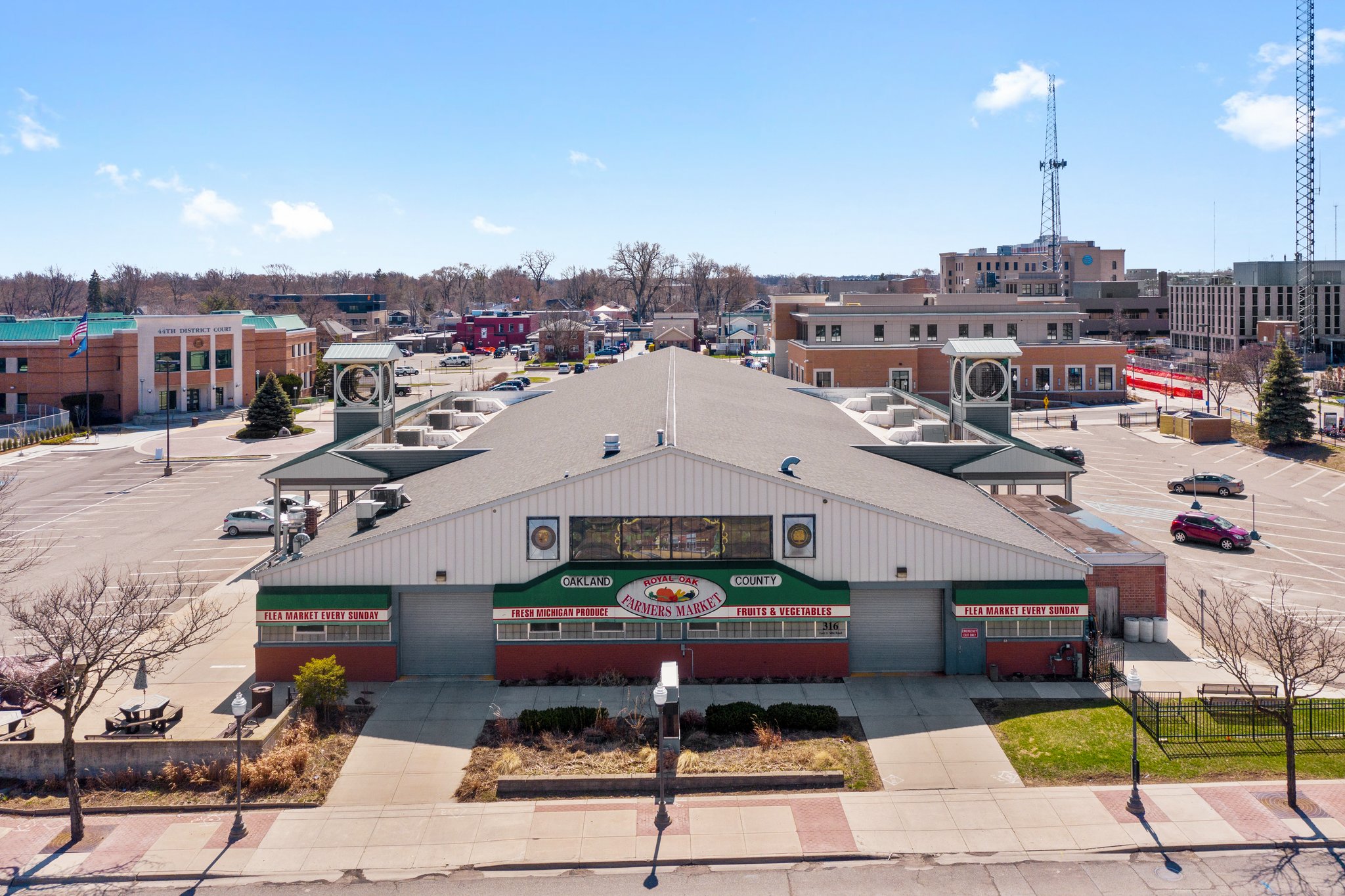 118/120 N Center St, Royal Oak, MI 48067, US Photo 19