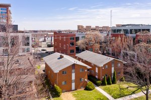 118/120 N Center St, Royal Oak, MI 48067, US Photo 3