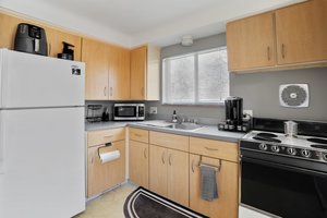 118/120 N Center St, Royal Oak, MI 48067, US Photo 8