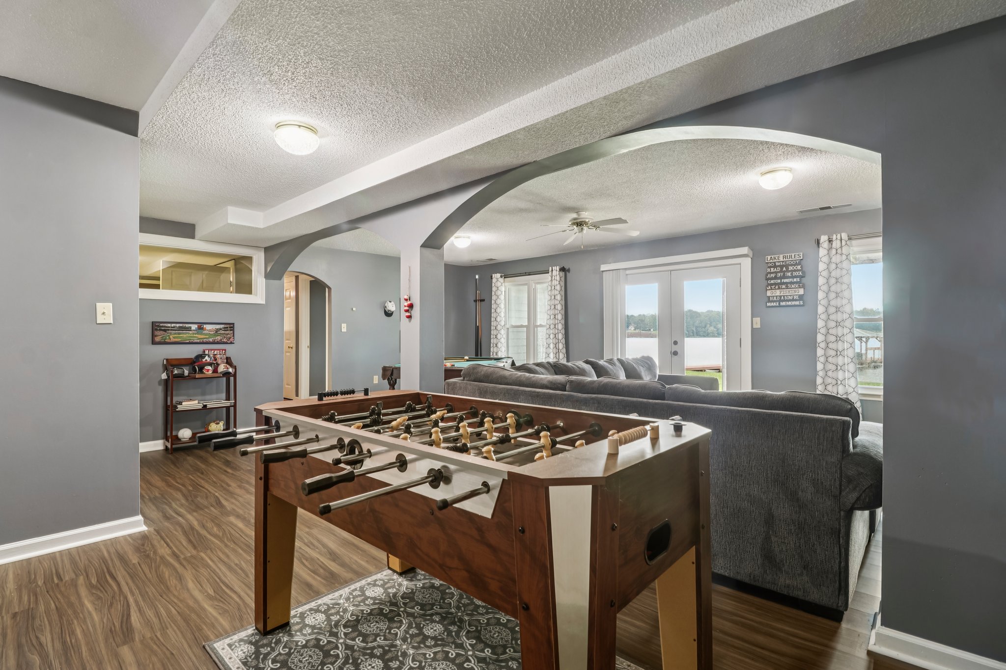 Pucketts Cove Rd-S2308-020.jpg