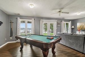 Pucketts Cove Rd-S2308-017.jpg