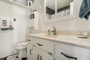 Pucketts Cove Rd-S2308-021.jpg