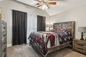 Pucketts Cove Rd-S2308-031.jpg