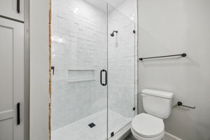 118S_033