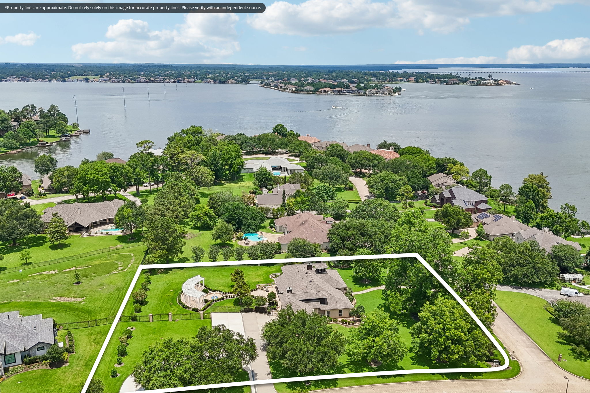 74-print-Waterfront Dr-S0306-072-Property_lines