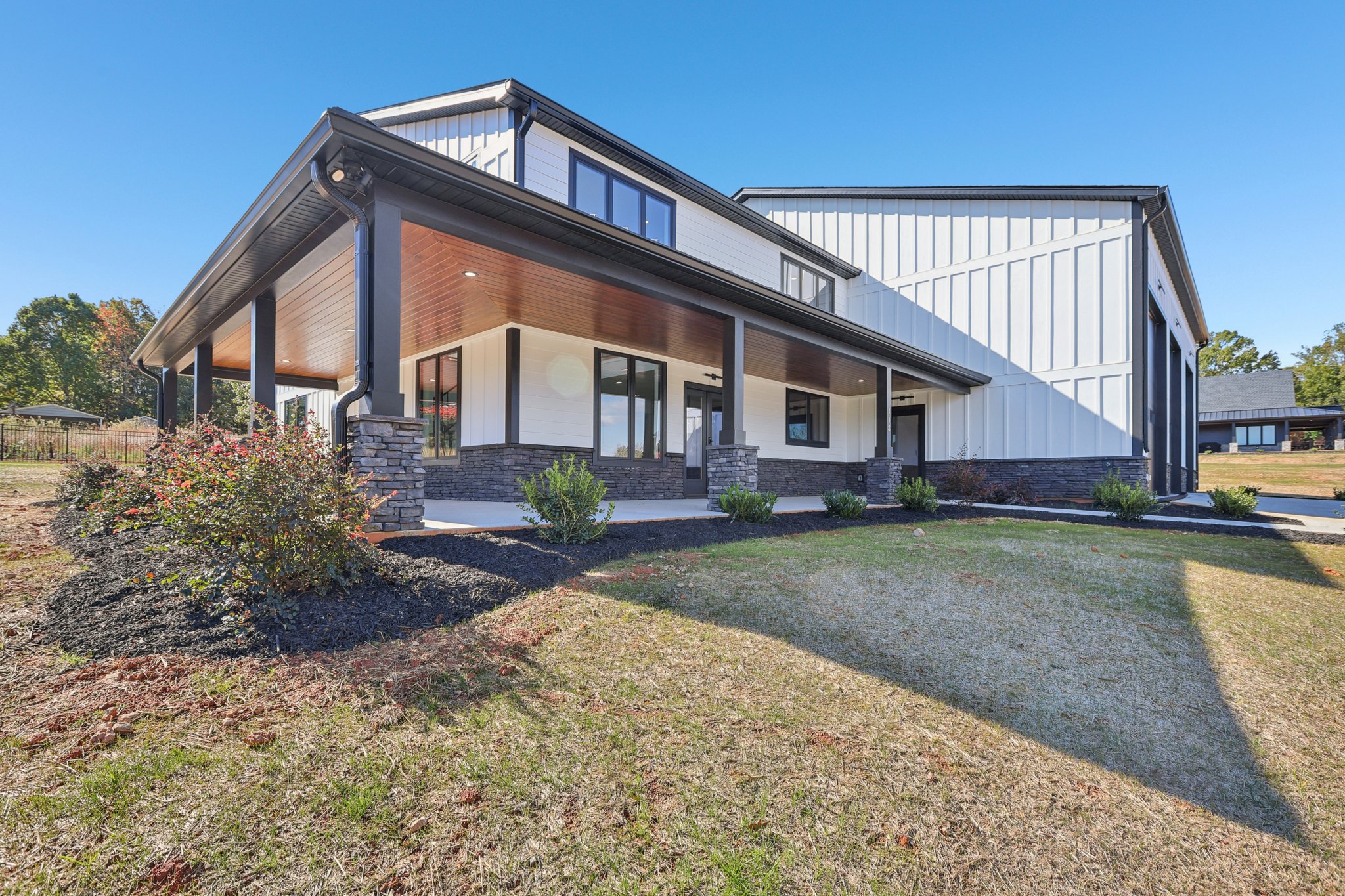 Winners Cir-S0111-003.jpg