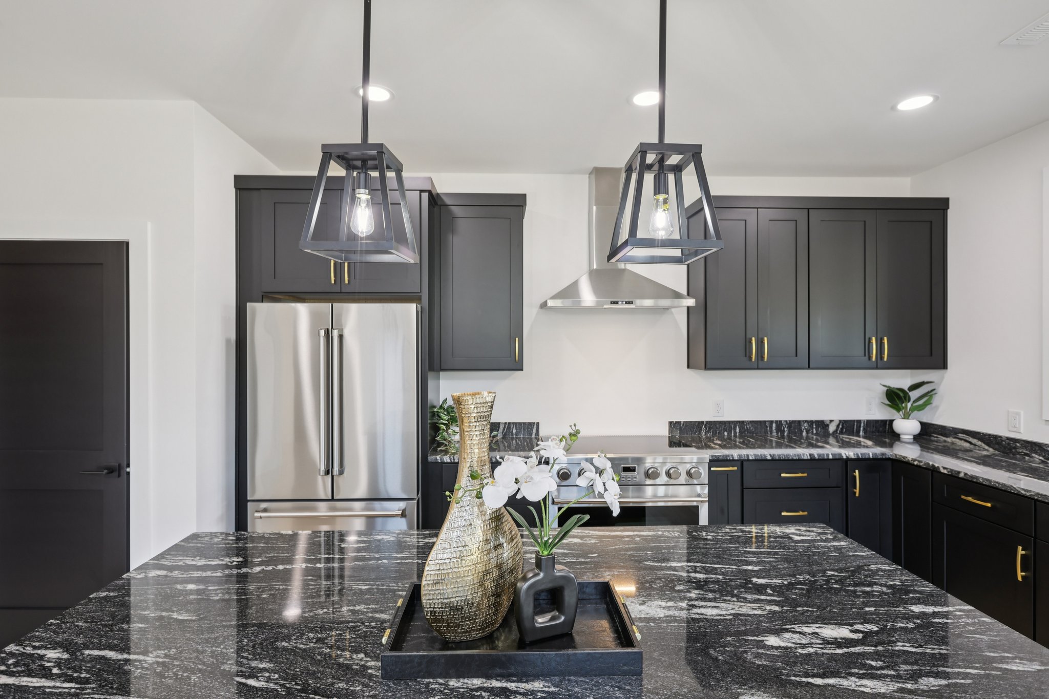 Winners Cir-S0111-014.jpg