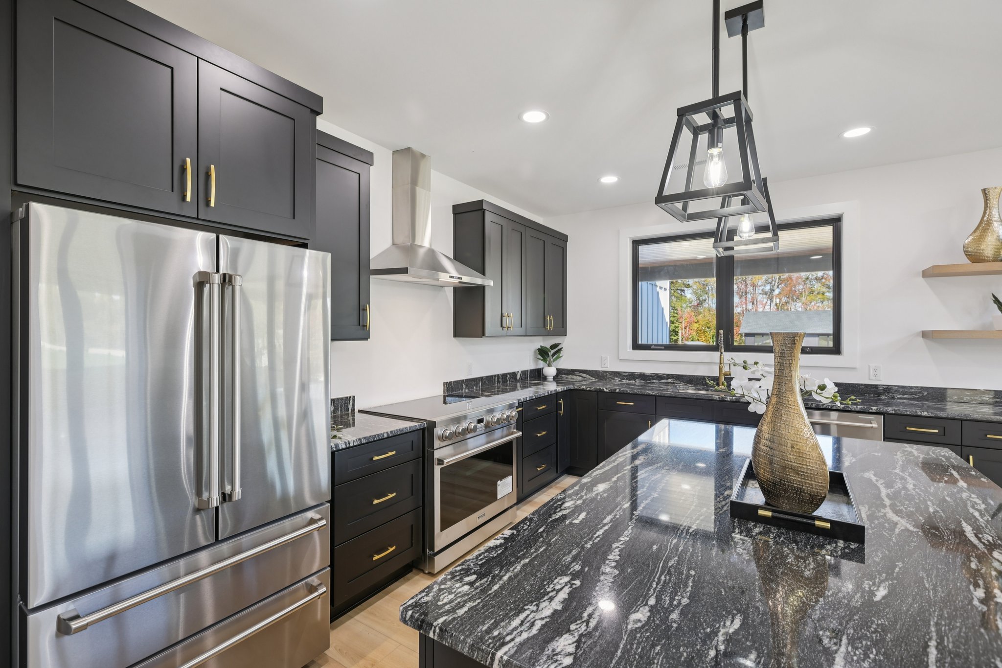 Winners Cir-S0111-015.jpg