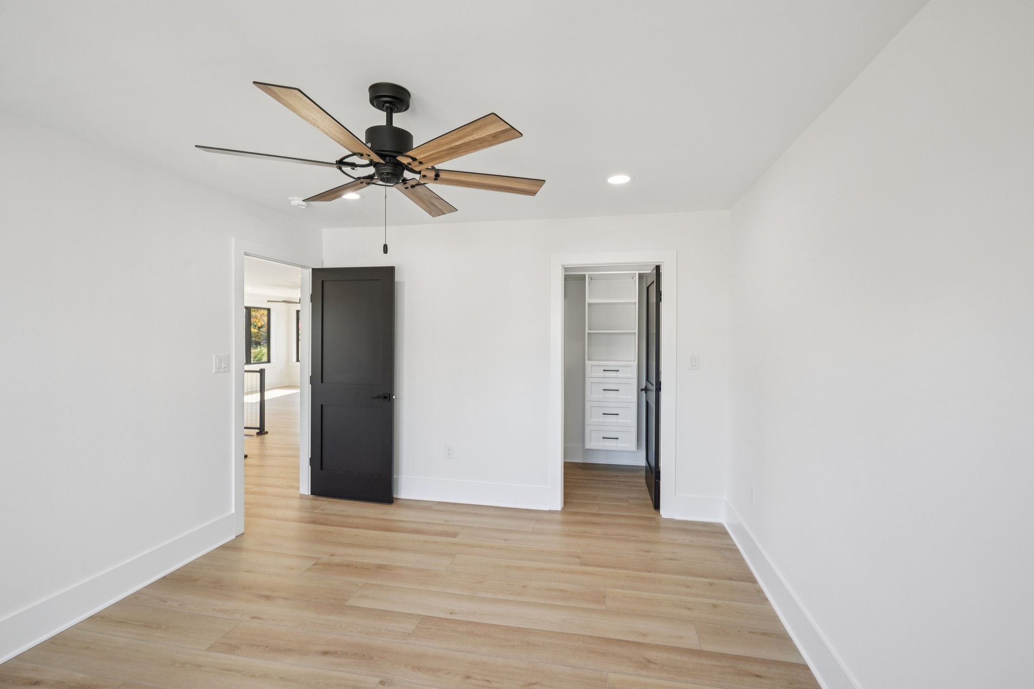 Winners Cir-S0111-027.jpg