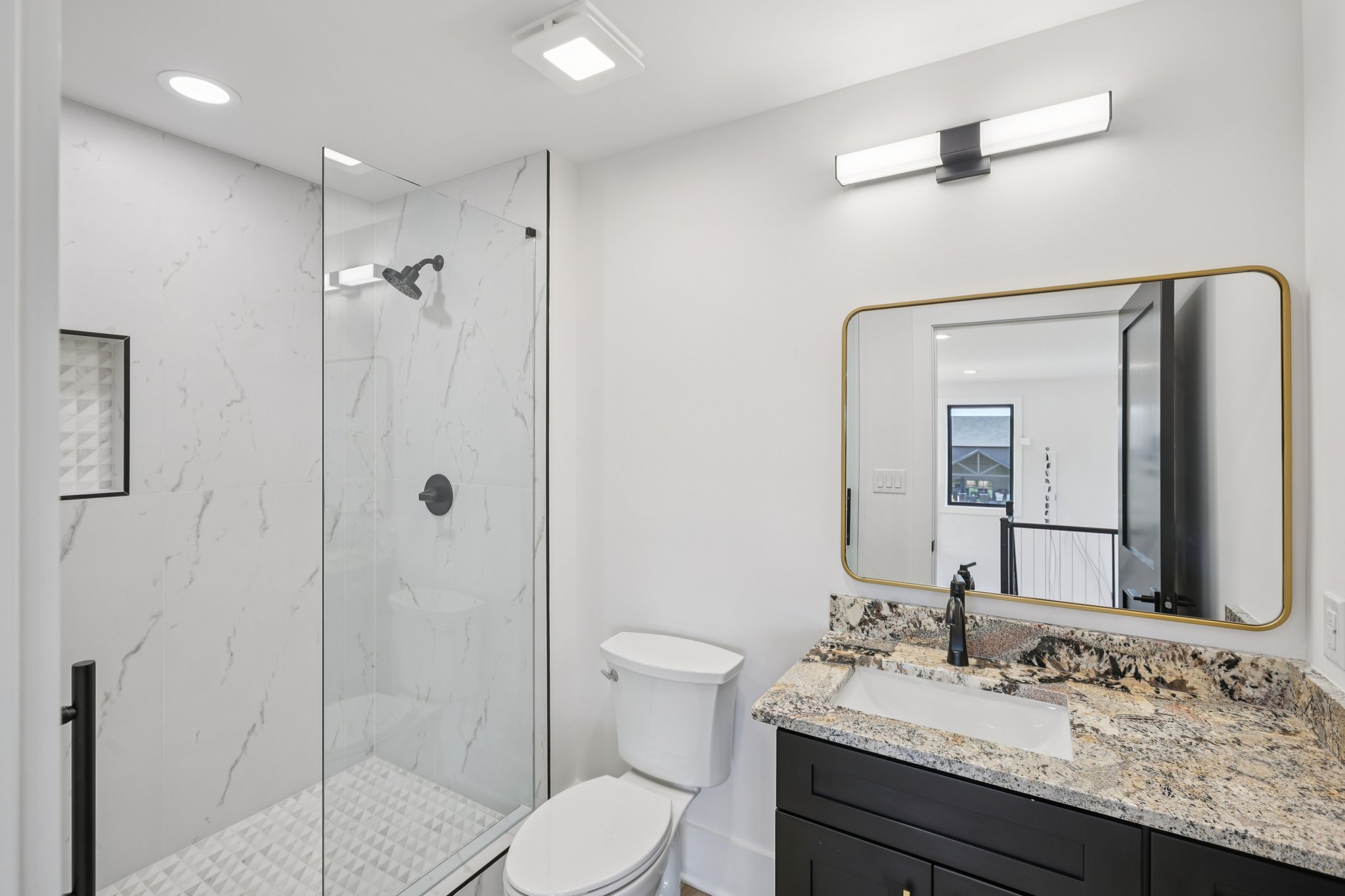 Winners Cir-S0111-034.jpg