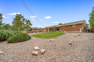  Photo 44
