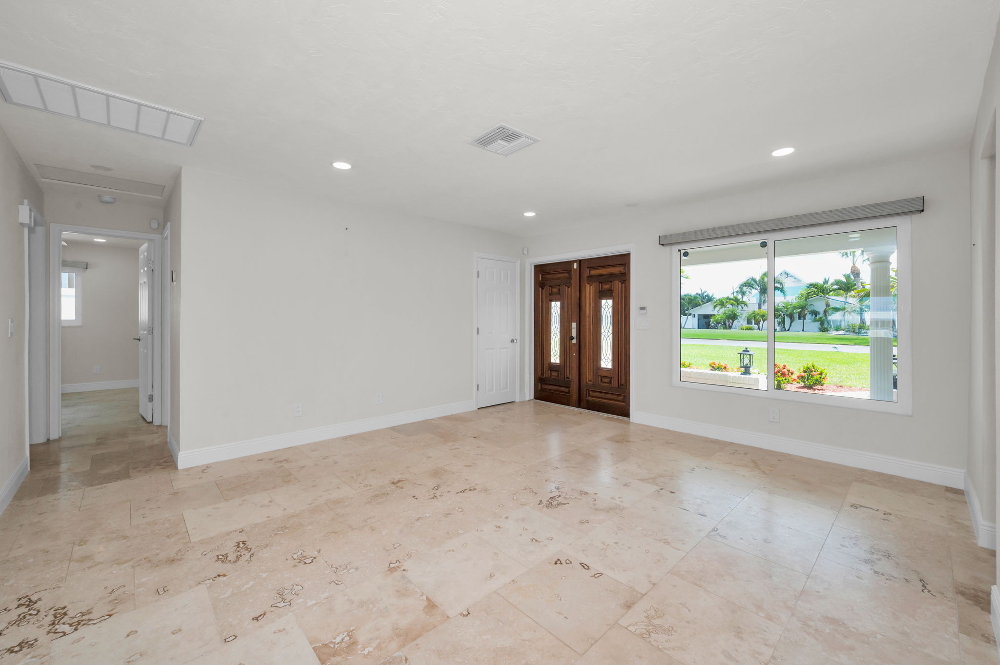 Dining Room2