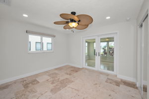 Primary Bedroom1a