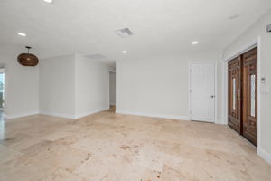 Dining Room3