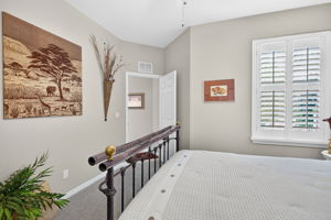 Guest Bedroom 2 - 2 of 2