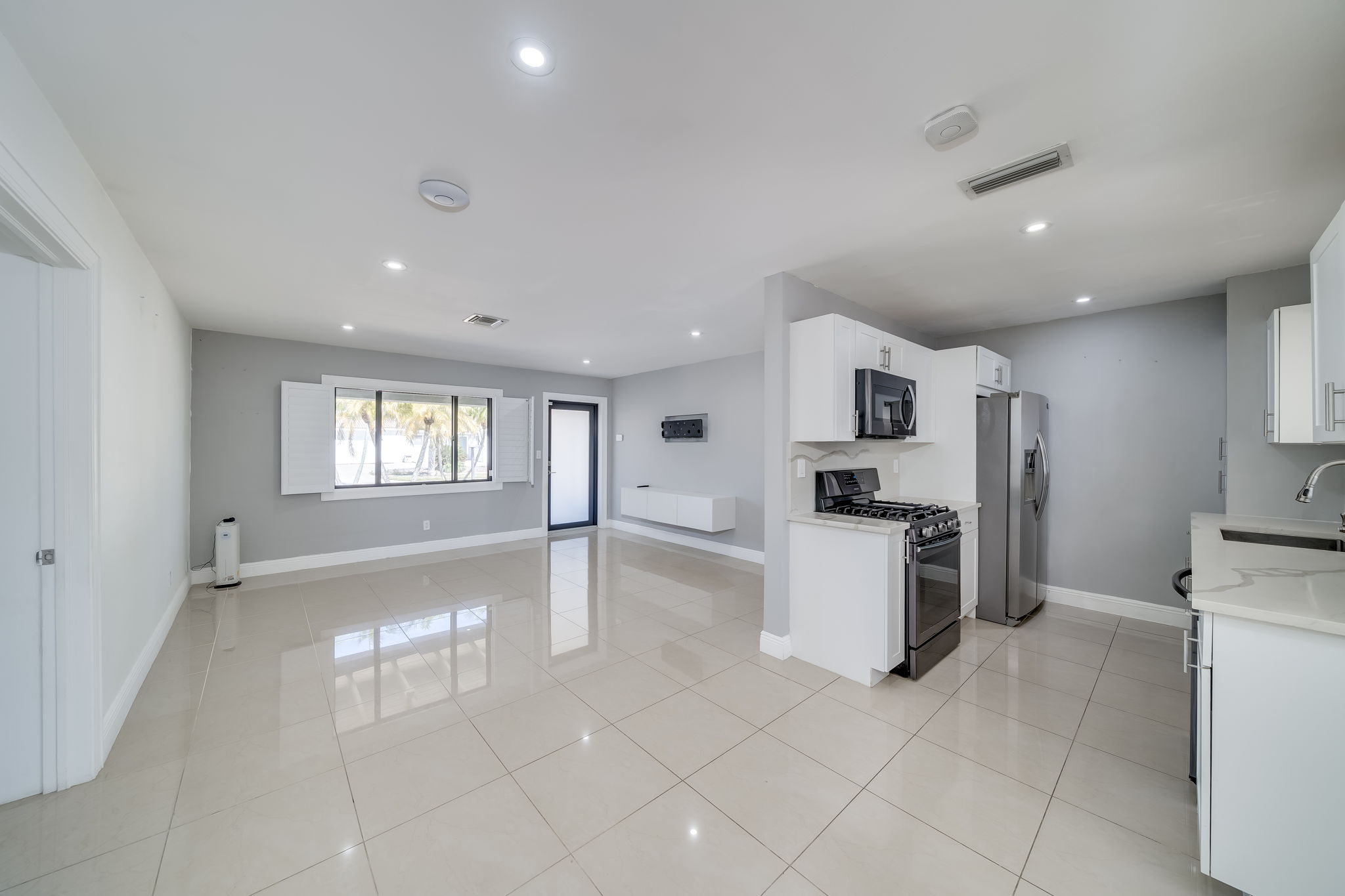 4281 NW 9th Ct, Coconut Creek, FL 33066, USA Photo 13