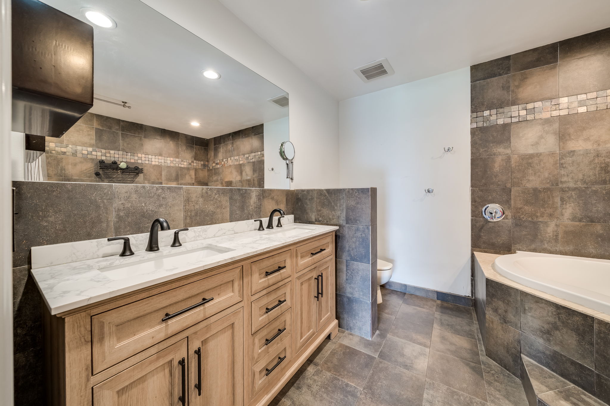 4281 NW 9th Ct, Coconut Creek, FL 33066, USA Photo 45