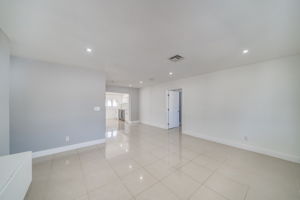 4281 NW 9th Ct, Coconut Creek, FL 33066, USA Photo 8