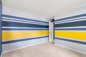 25. Upper bedroom