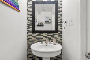 21. Main bath
