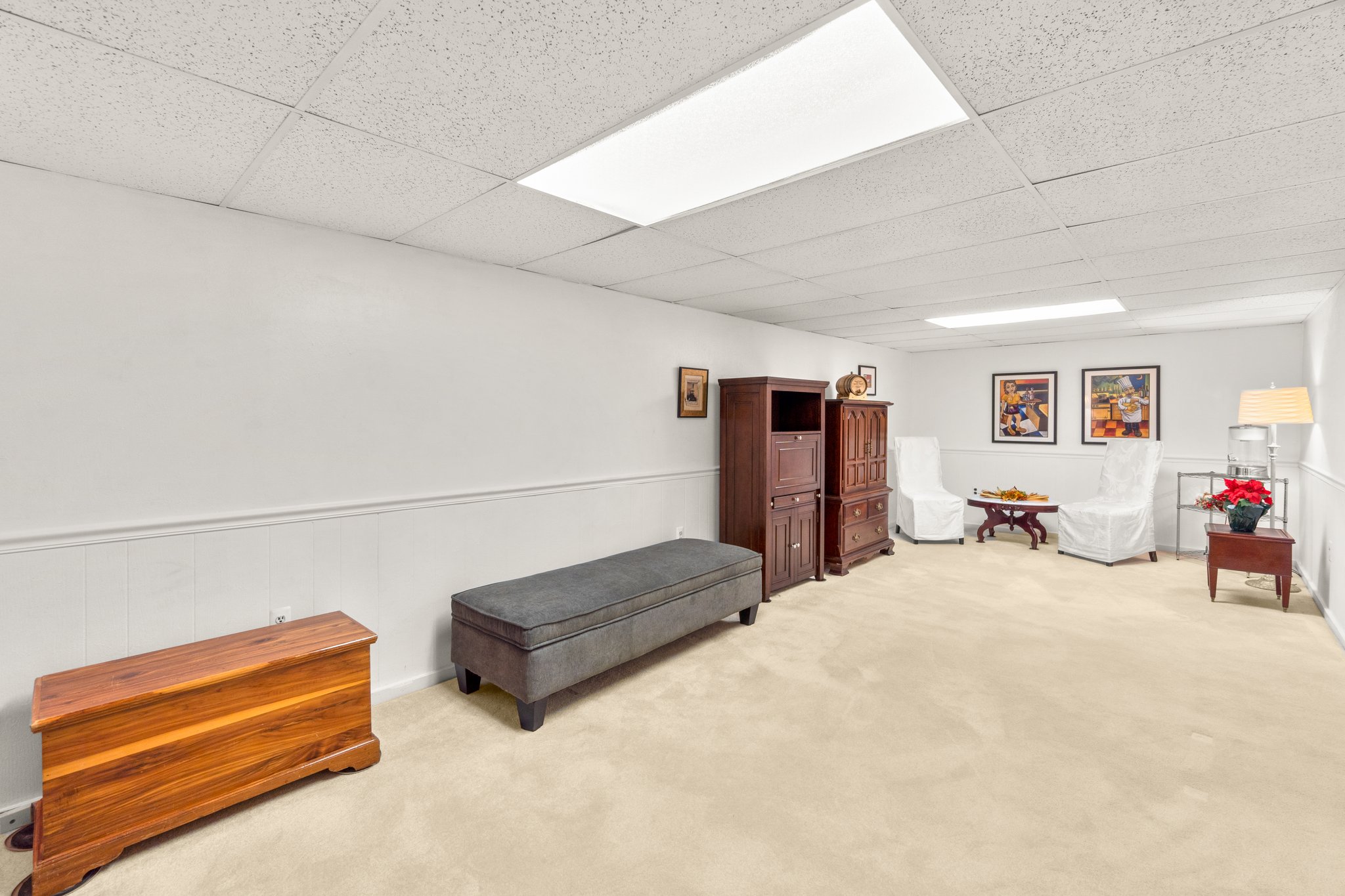 32. recreation room.jpg