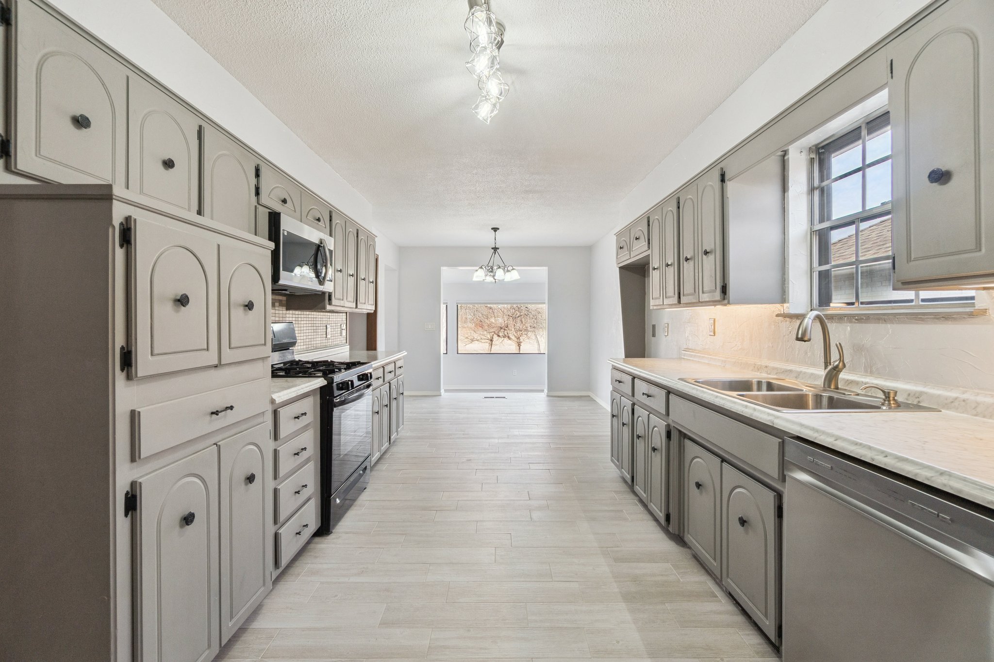 11805 Ashford Dr_025.jpg