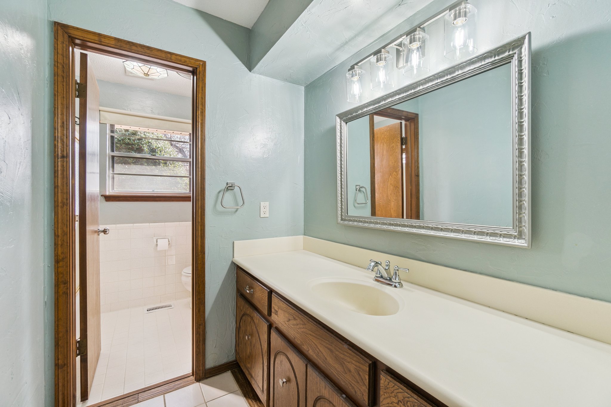 11805 Ashford Dr_040.jpg