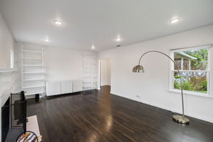  11809 Juniette Street-10