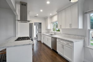  11809 Juniette Street-16