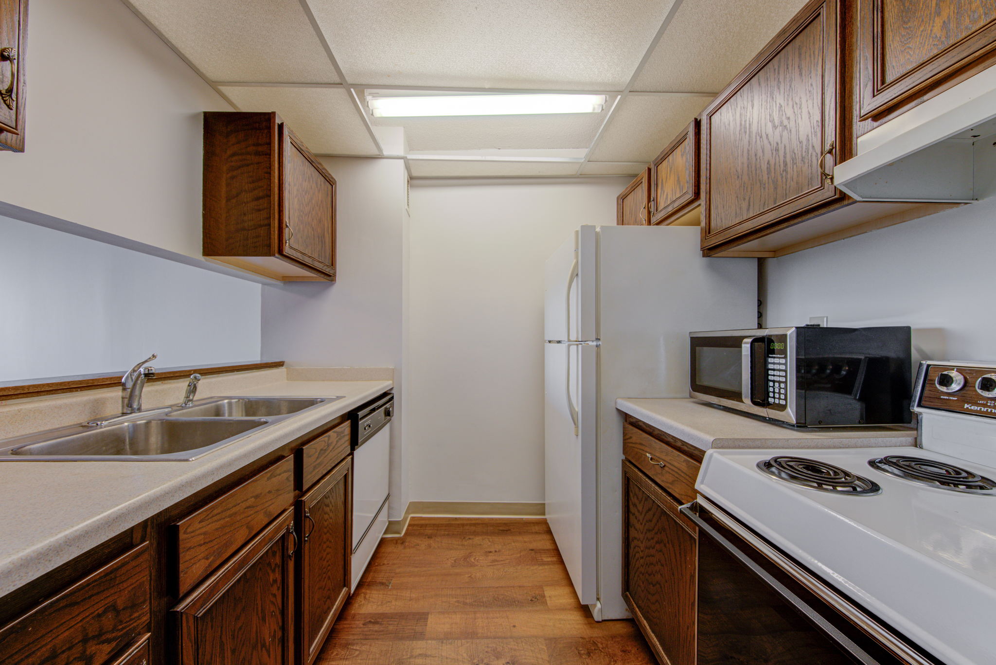 6 Kitchen
