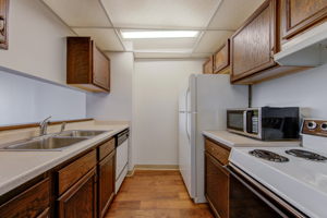 6 Kitchen