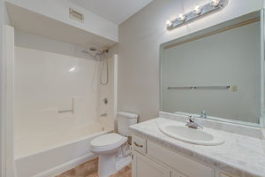 10 Bathroom copy