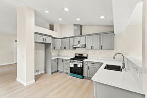 010_F8_1181 Jacqueline Dr