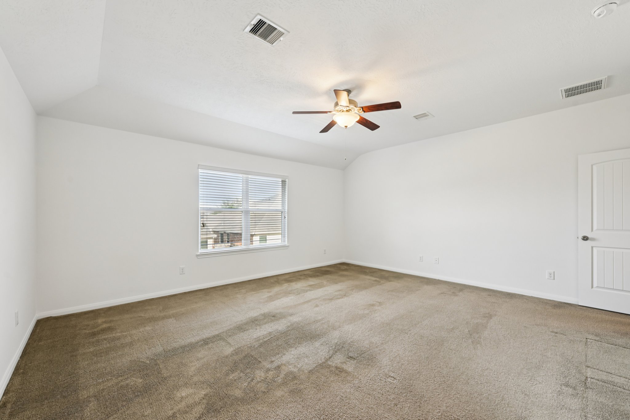 Red Hummingbird Dr-S1802-022.jpg