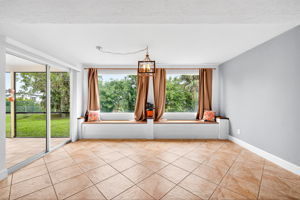 Virtual Staging Dining Room