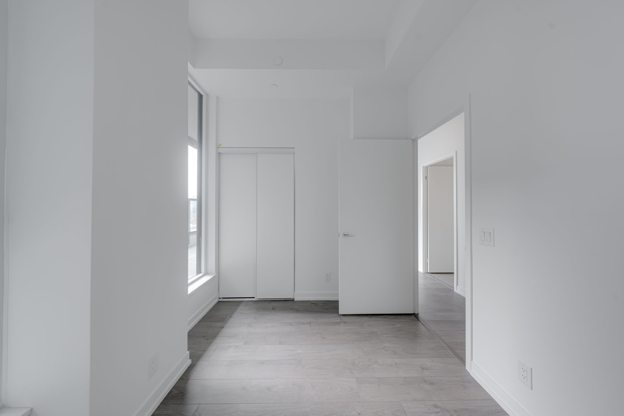 1182 King St W Unit 1015 Toronto, ON M6K 1E6