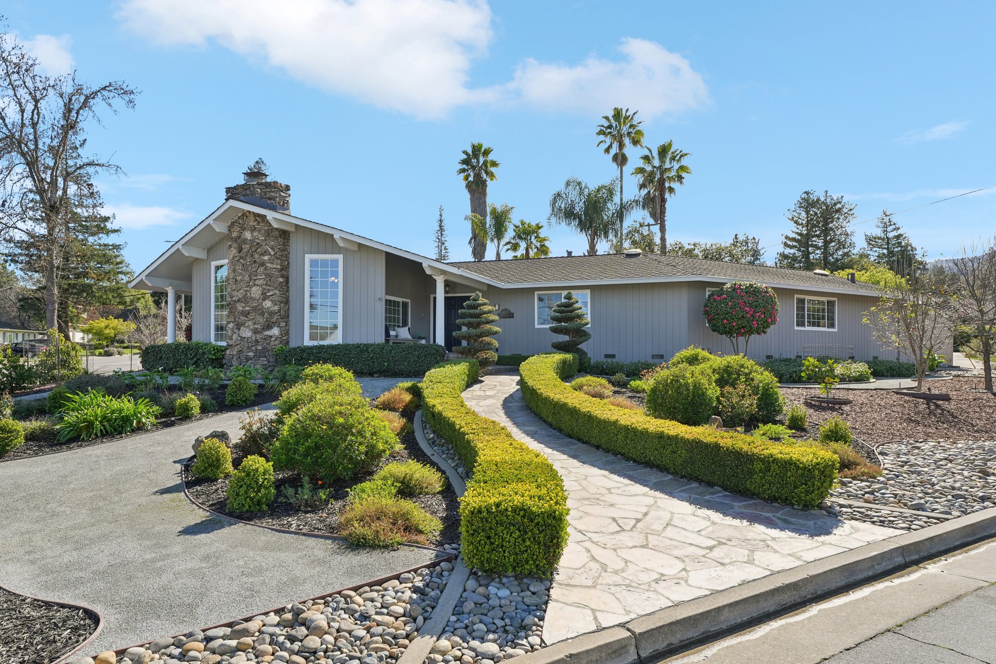 Olive Branch Ln-S2302-002.jpg