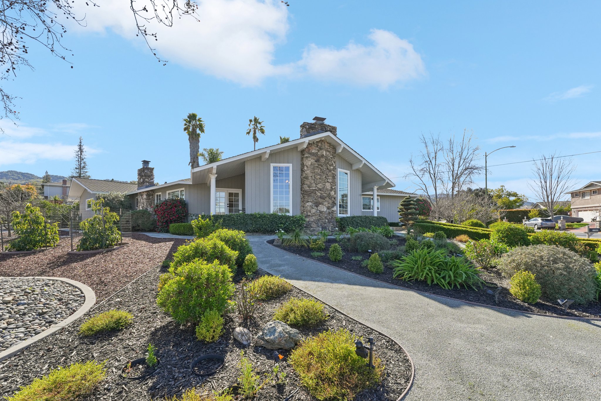 Olive Branch Ln-S2302-006.jpg