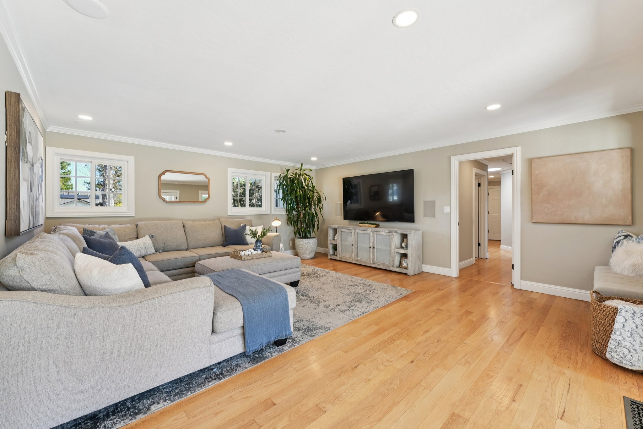 Olive Branch Ln-S2302-016.jpg