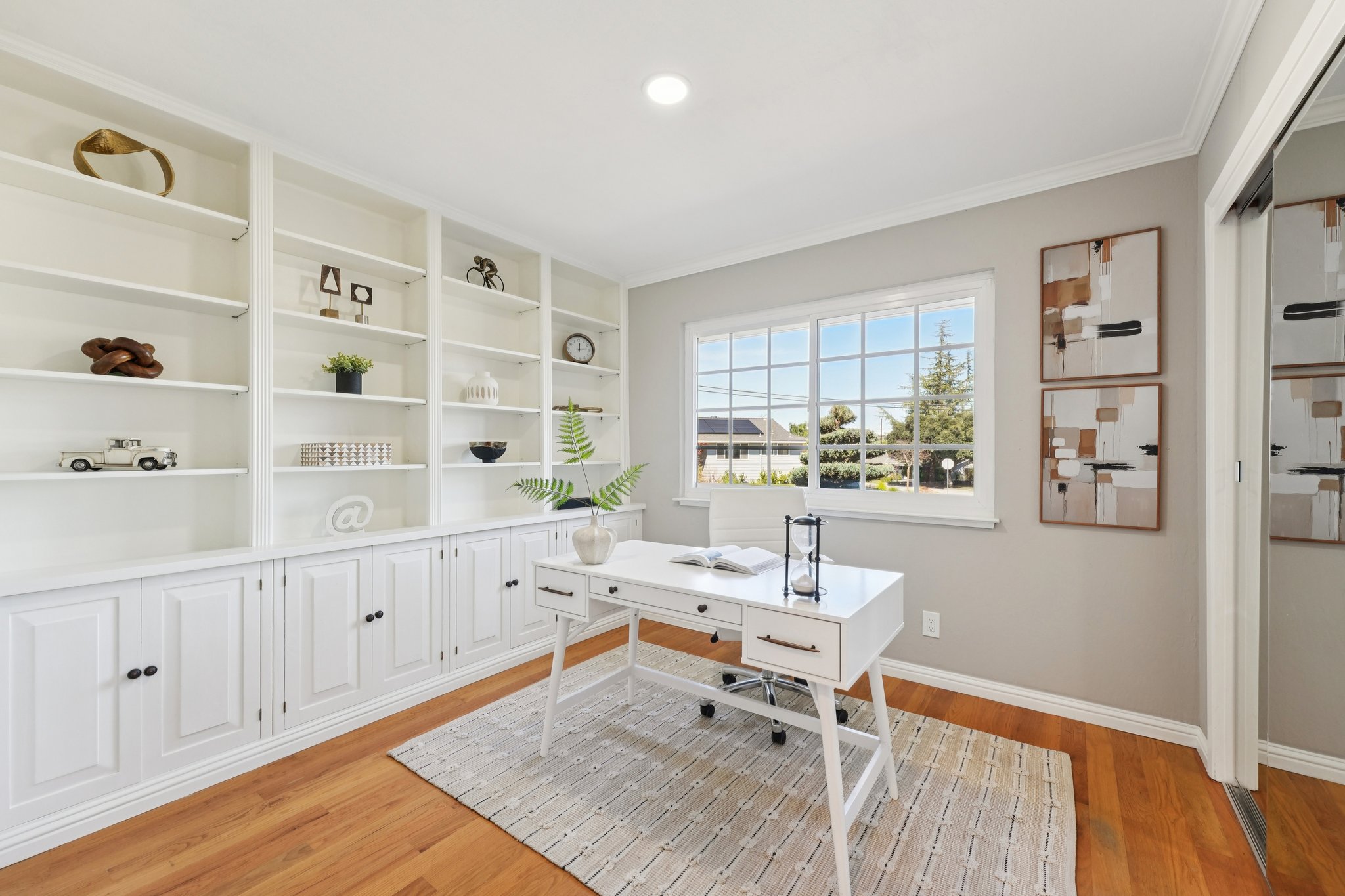 Olive Branch Ln-S2302-031.jpg