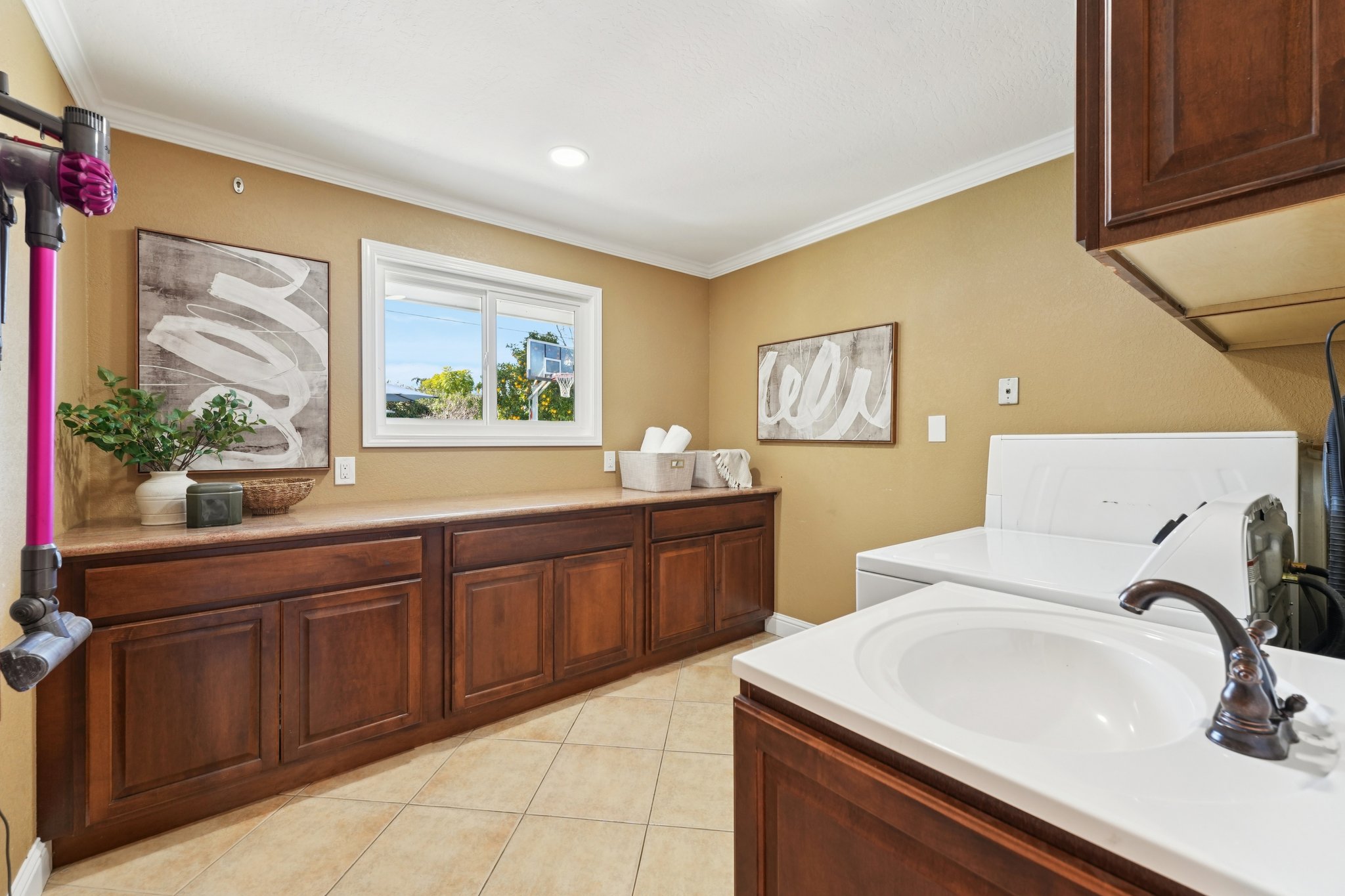 Olive Branch Ln-S2302-052.jpg