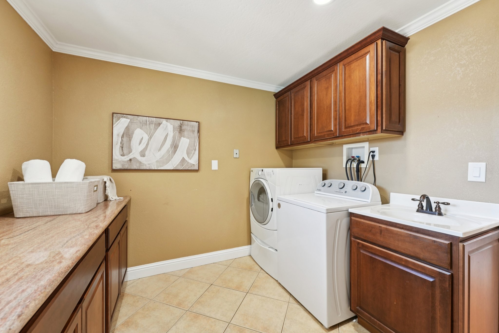 Olive Branch Ln-S2302-053.jpg