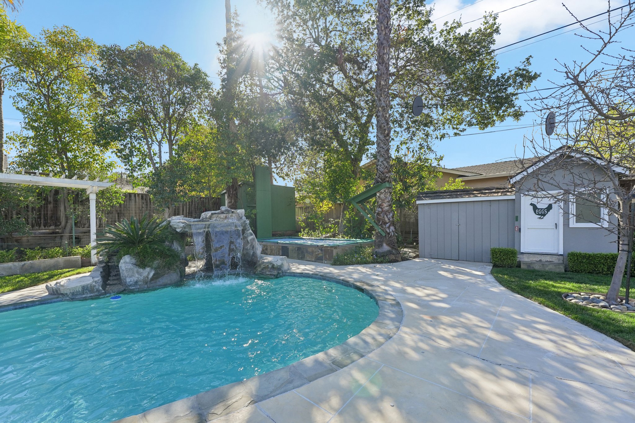 Olive Branch Ln-S2302-064.jpg