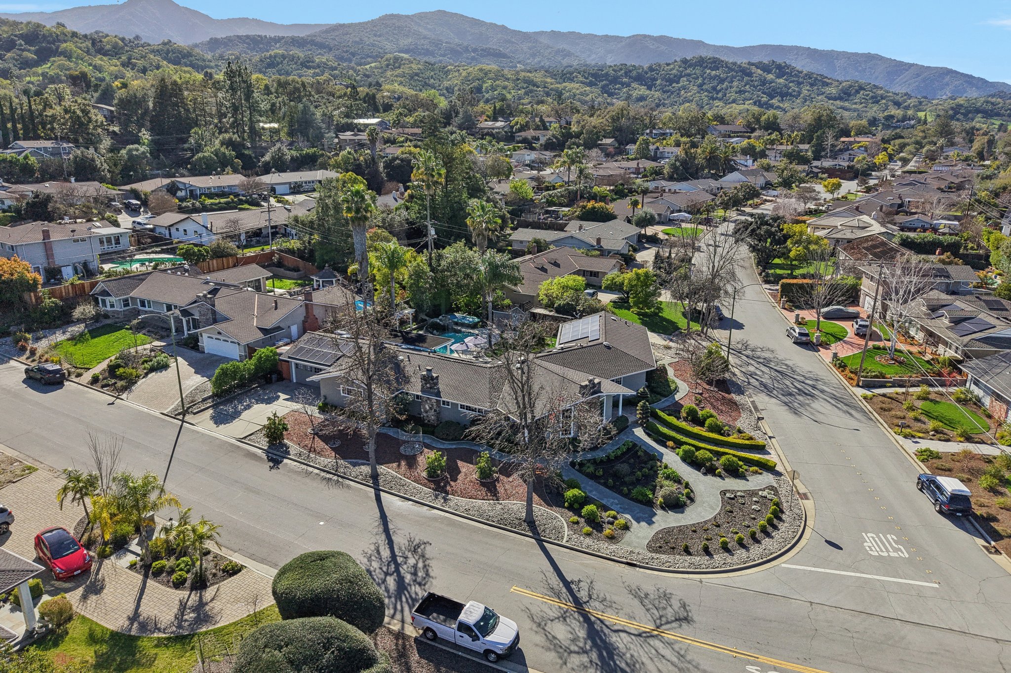 Olive Branch Ln-S2302-075.jpg